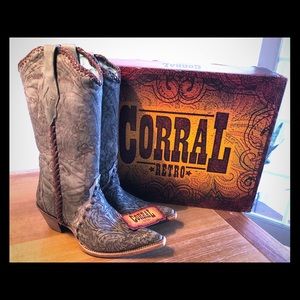 Shepplers Turquoise Engraved Lace Tube Boots